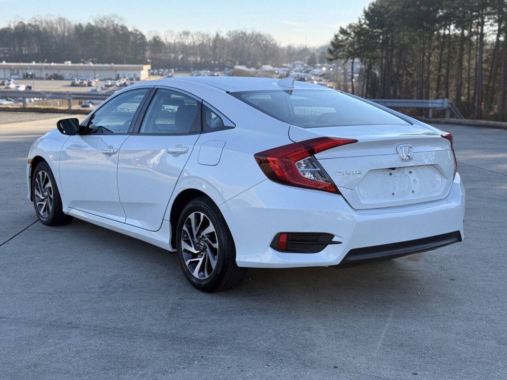 2018 Honda Civic Image 3