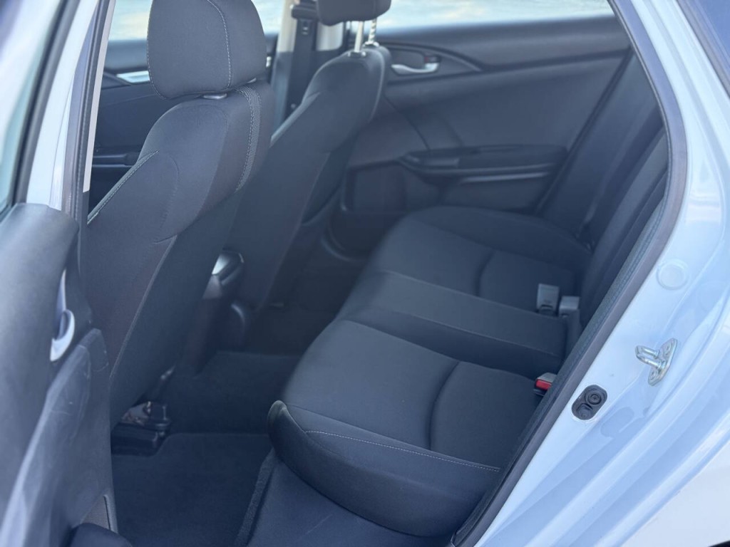 2018 Honda Civic Image 10