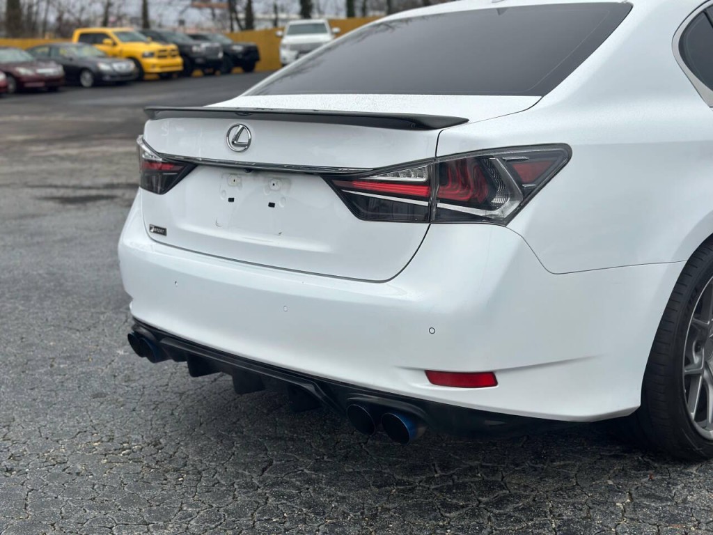 2017 Lexus GS 350 Image 10