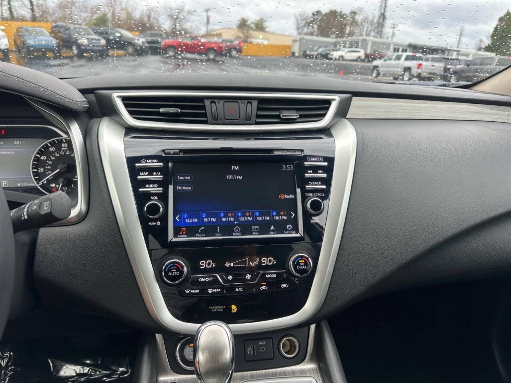 2018 Nissan Murano Image 16