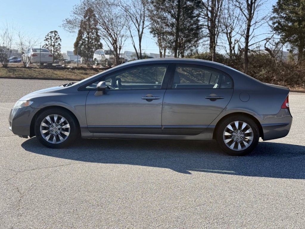 2010 Honda Civic Image 2