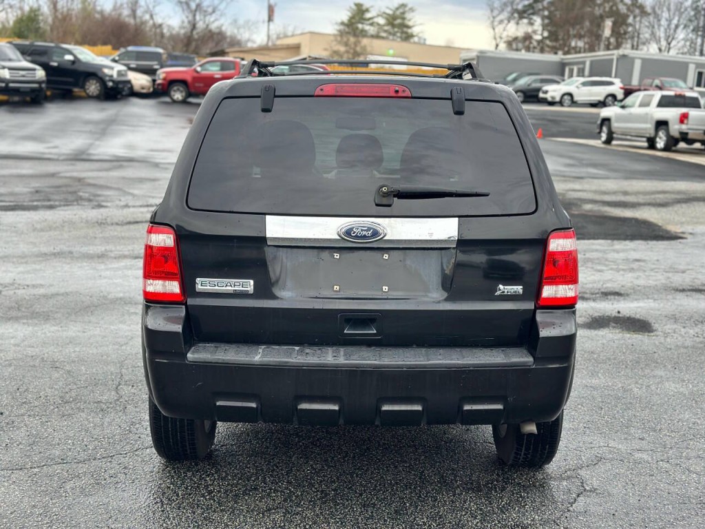 2010 Ford Escape Image 4