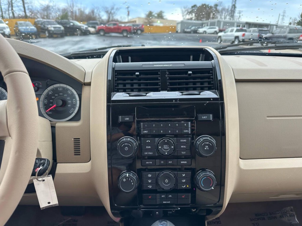 2010 Ford Escape Image 14