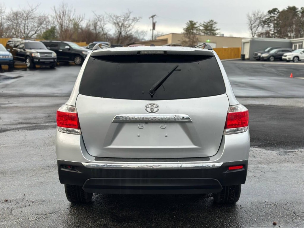 2012 Toyota Highlander Image 4