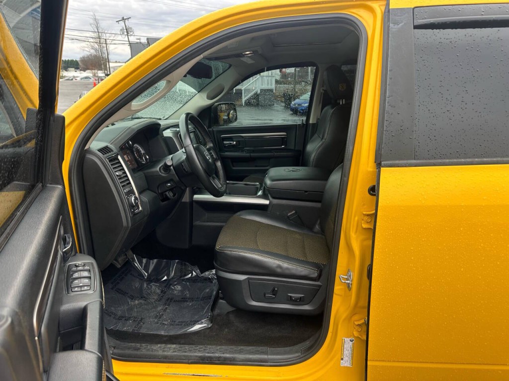 2016 RAM 1500 Image 9