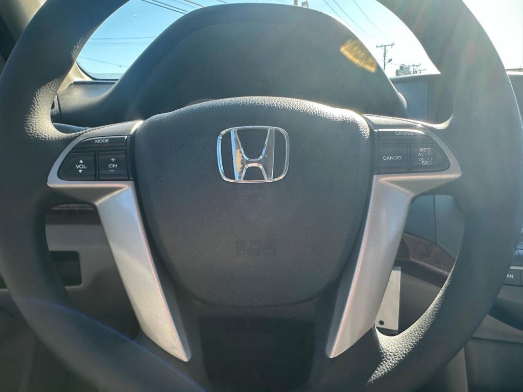 2012 Honda Accord Image 10