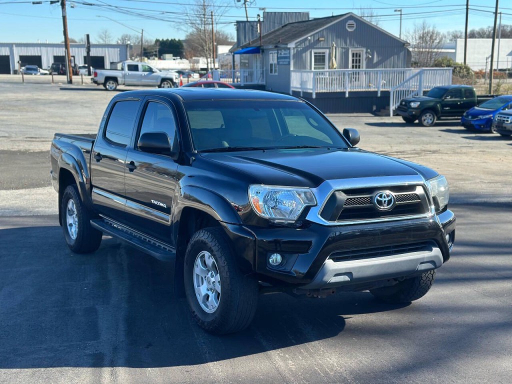 2015 Toyota Tacoma Image 7