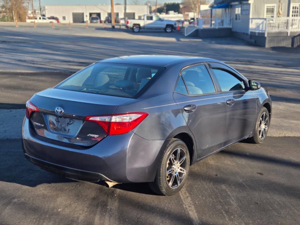 2016 Toyota Corolla Image 5