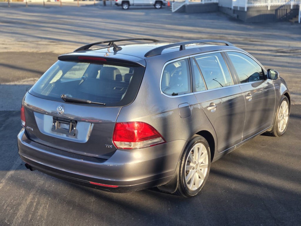 2014 Volkswagen Jetta Image 5