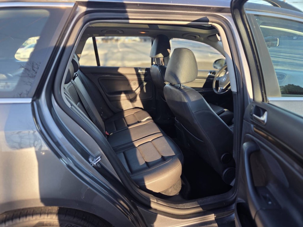 2014 Volkswagen Jetta Image 9