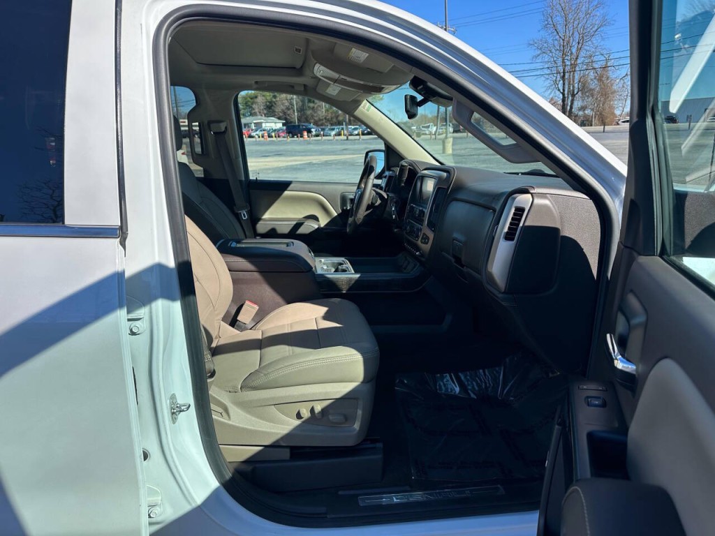 2016 GMC Sierra 1500 Image 12