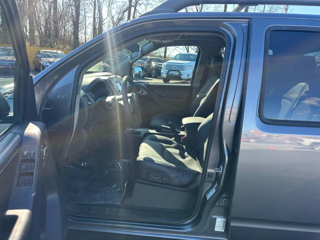 2018 Nissan Frontier Image 8