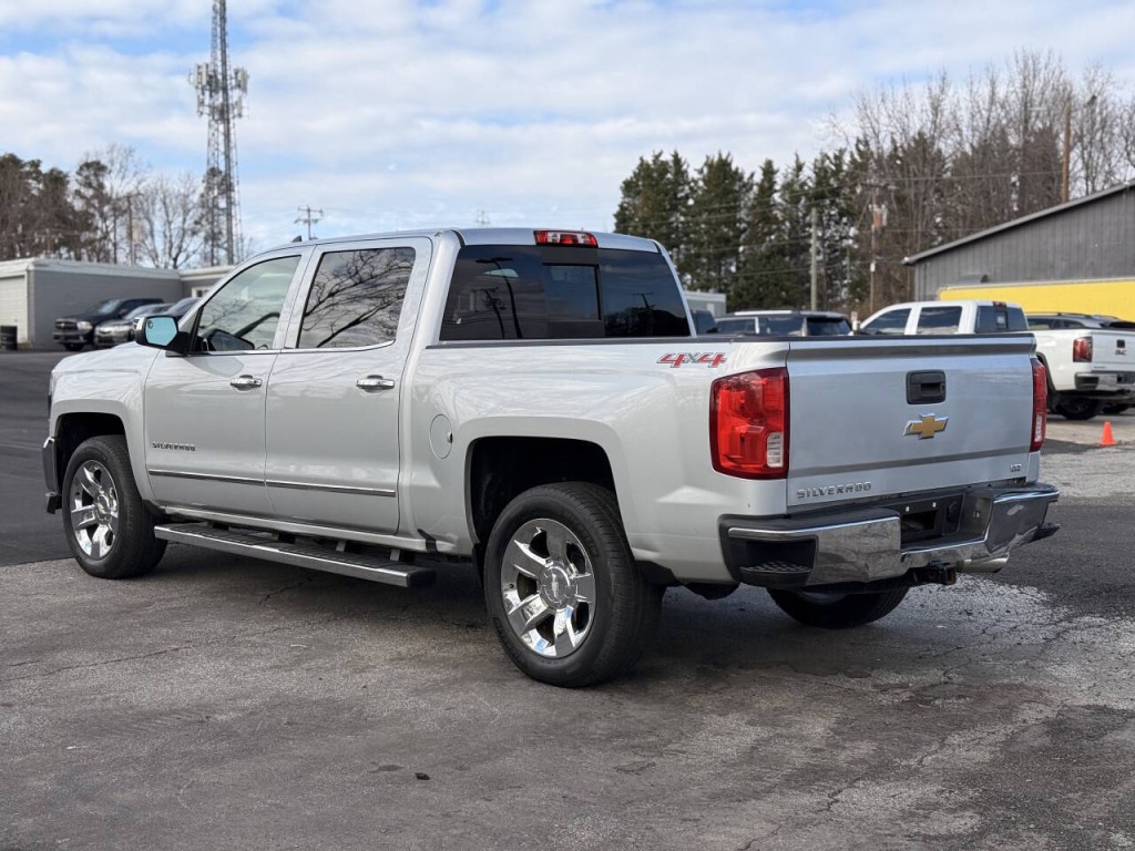 2016 Chevrolet Silverado 1500 Image 3