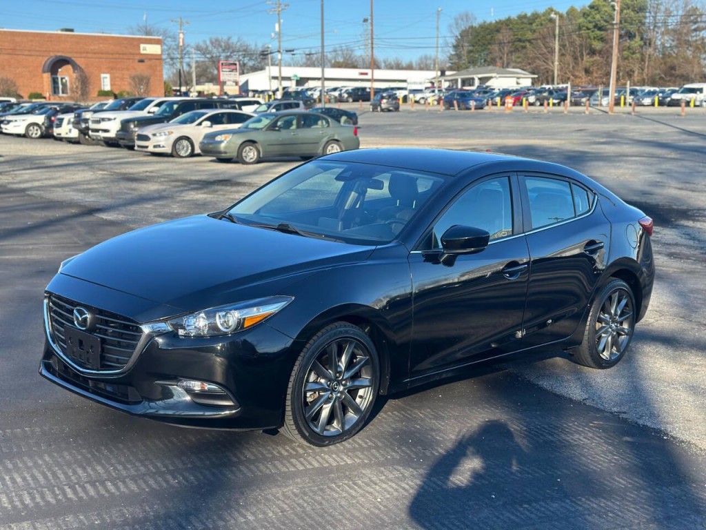 2018 Mazda Mazda3 Image 1