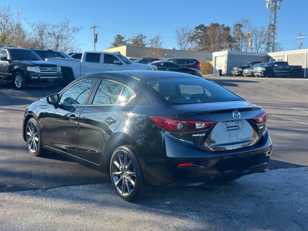 2018 Mazda Mazda3 Image 3