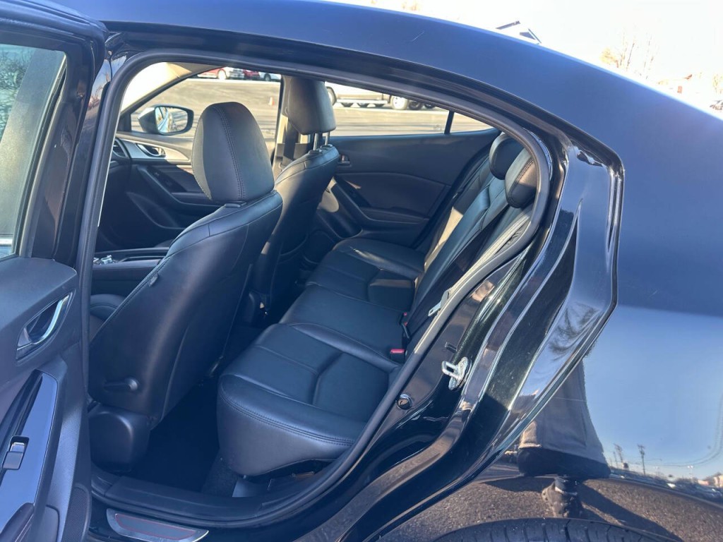 2018 Mazda Mazda3 Image 9