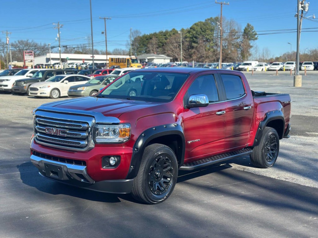 2017 GMC Canyon Image 1