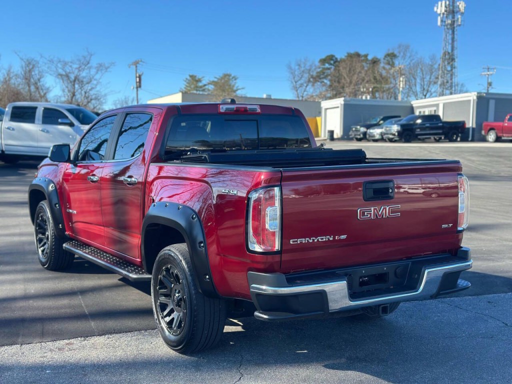 2017 GMC Canyon Image 3