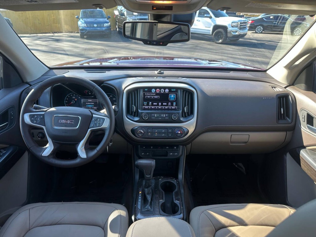 2017 GMC Canyon Image 11