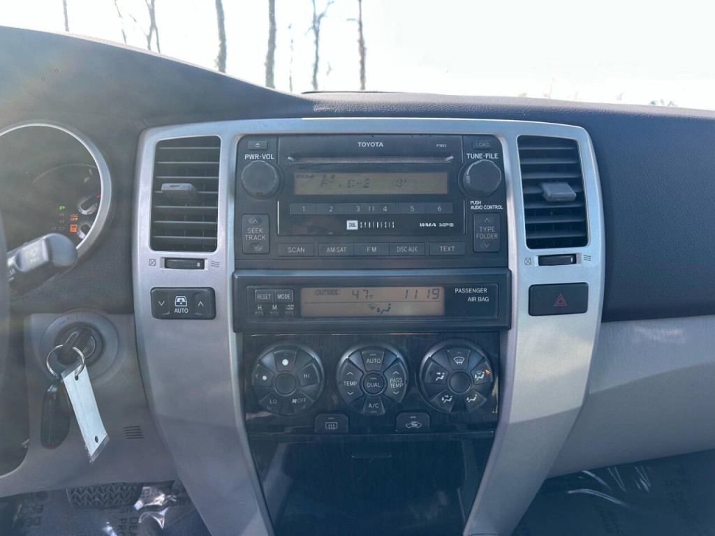 2008 Toyota 4Runner Image 15