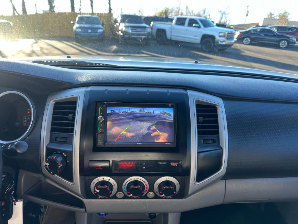 2007 Toyota Tacoma Image 13