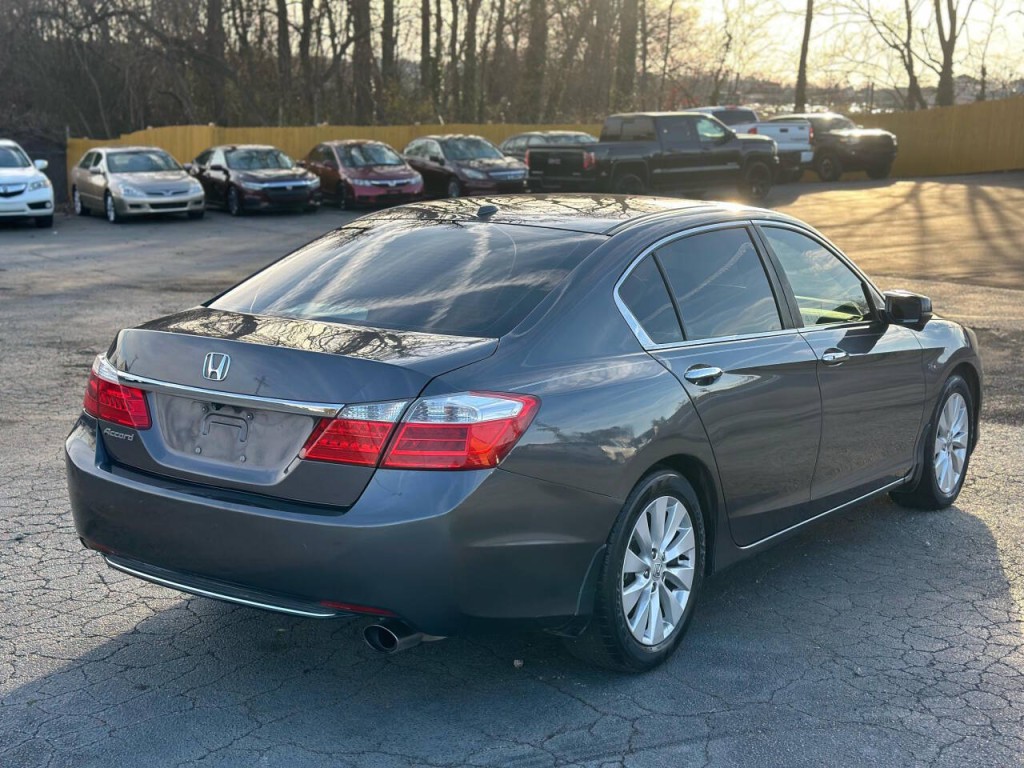 2015 Honda Accord Image 5