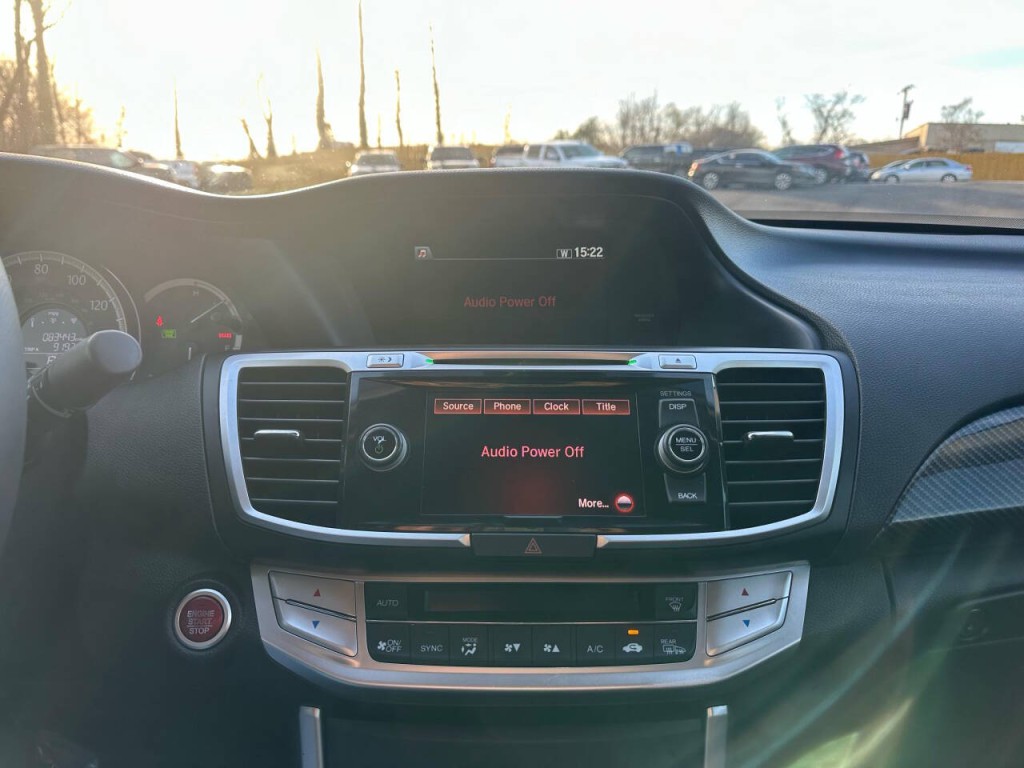 2015 Honda Accord Image 13