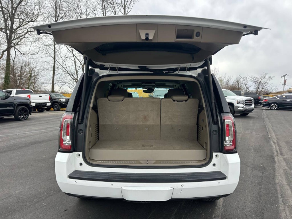 2016 GMC Yukon Image 15