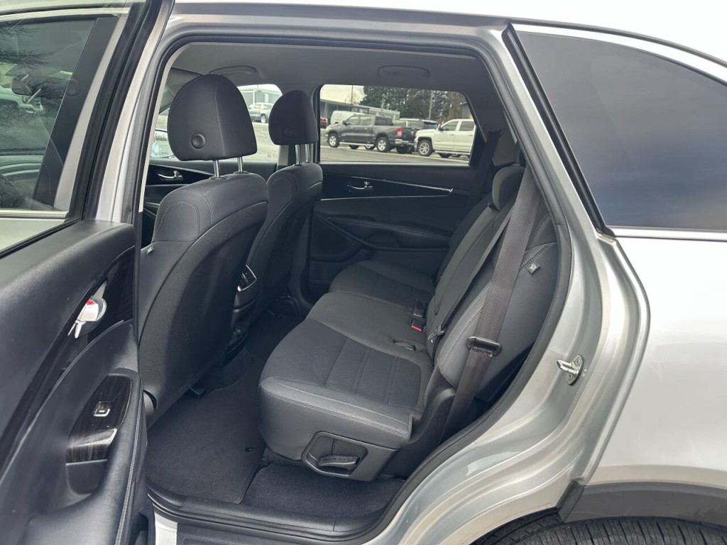2019 Kia Sorento Image 9