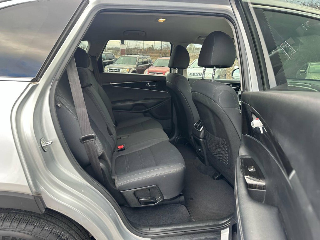 2019 Kia Sorento Image 10
