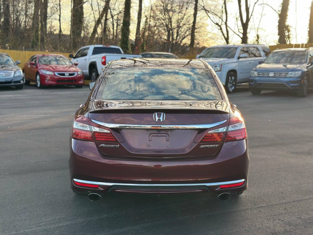 2016 Honda Accord Image 4