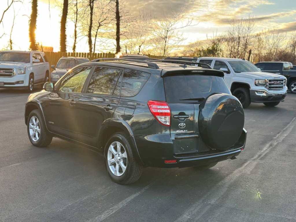 2012 Toyota Rav4 Image 3