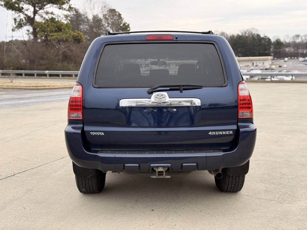 2007 Toyota 4Runner Image 4