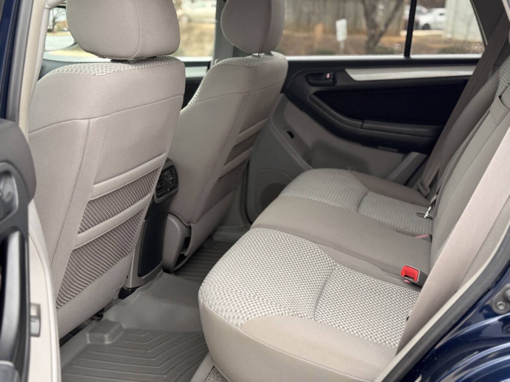 2007 Toyota 4Runner Image 9