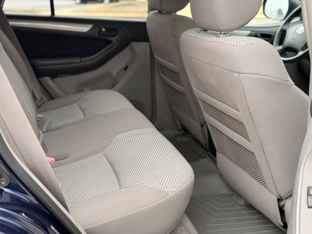 2007 Toyota 4Runner Image 10