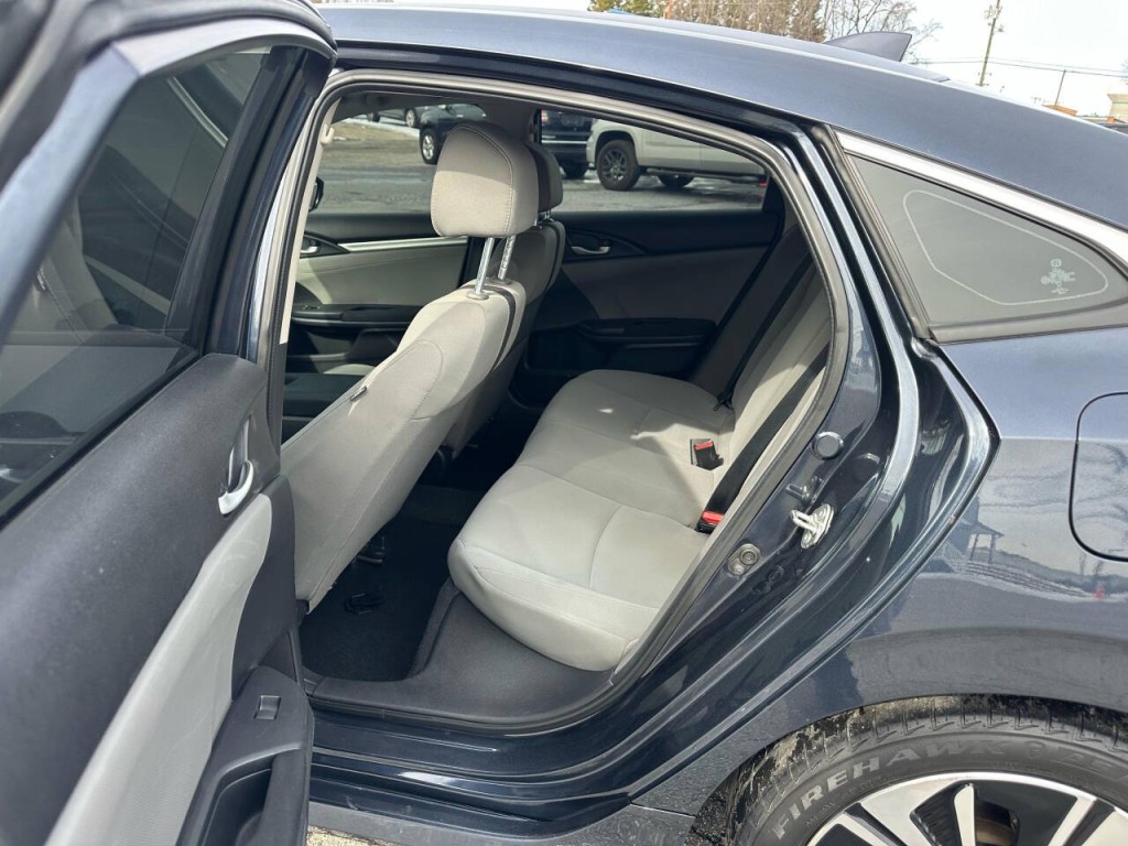 2018 Honda Civic Image 9