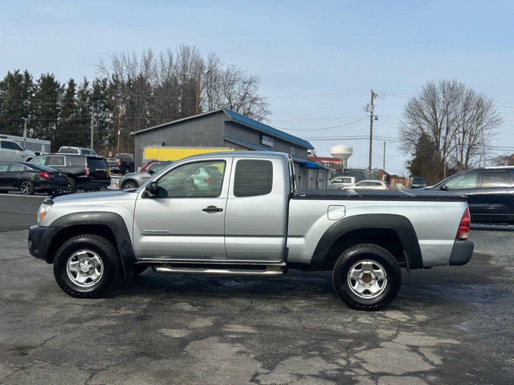 2007 Toyota Tacoma Image 2