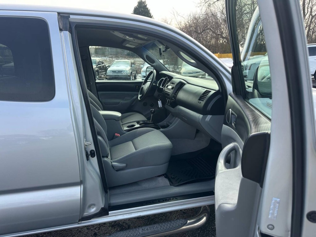 2007 Toyota Tacoma Image 11
