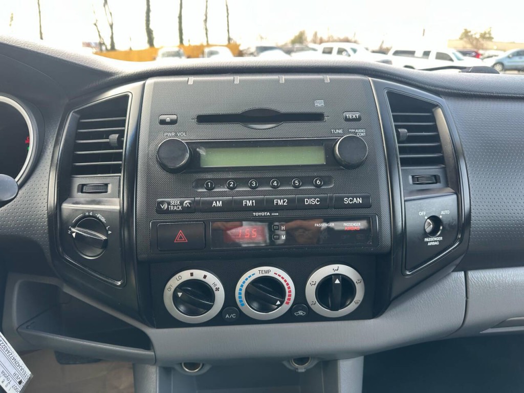 2007 Toyota Tacoma Image 12