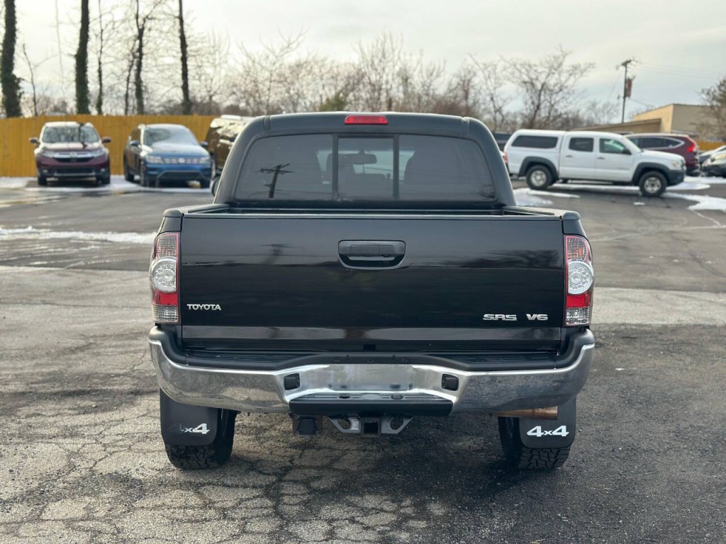 2013 Toyota Tacoma Image 4