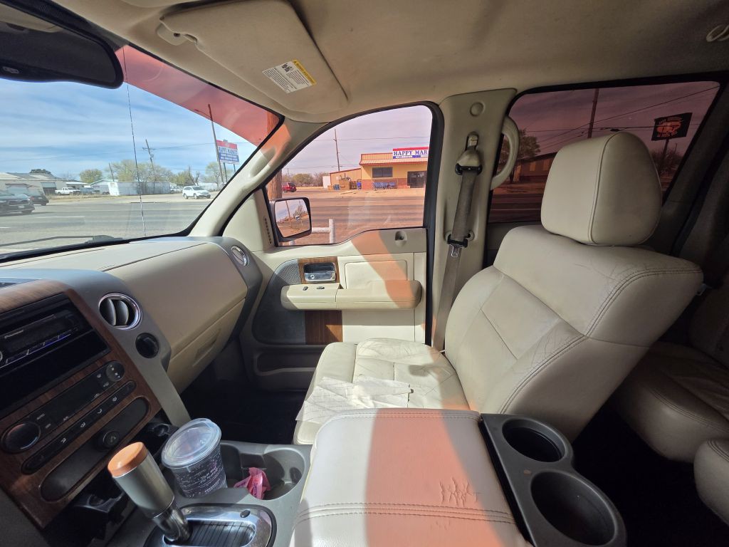 2004 Ford F-150 Image 10
