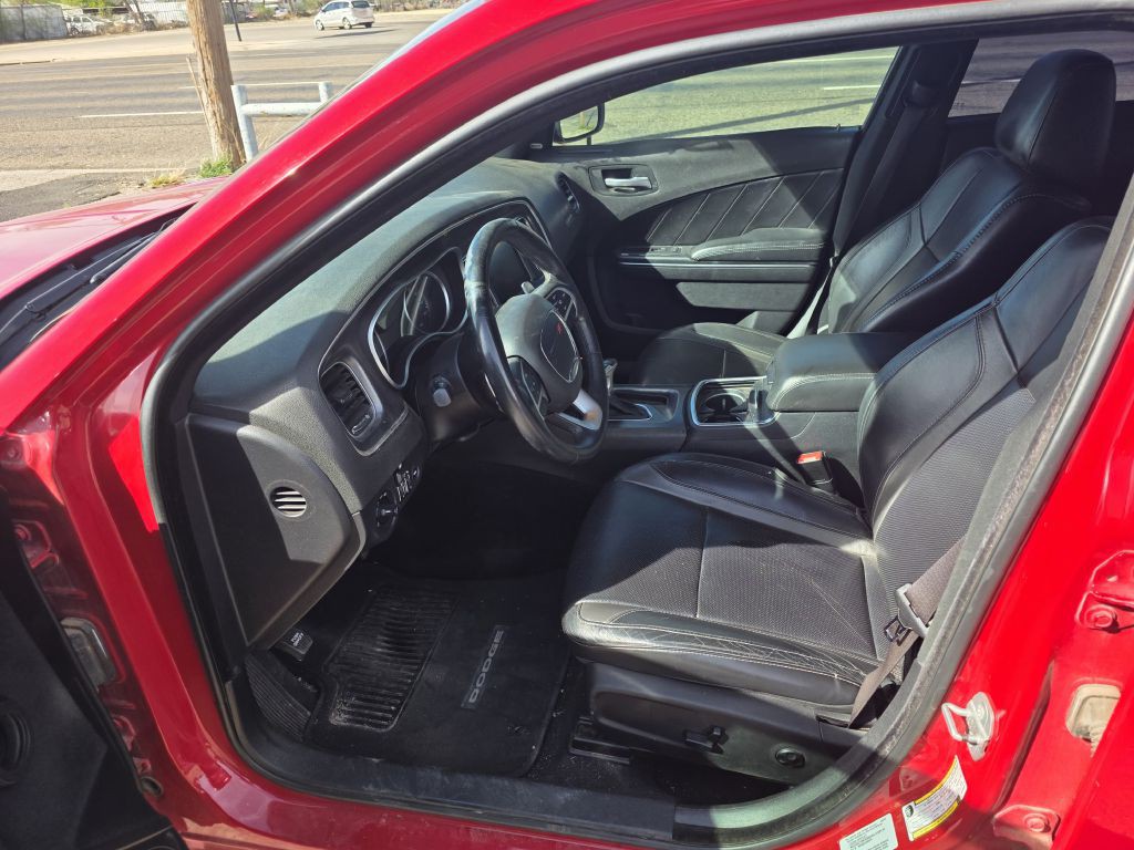 2015 Dodge Charger Image 9