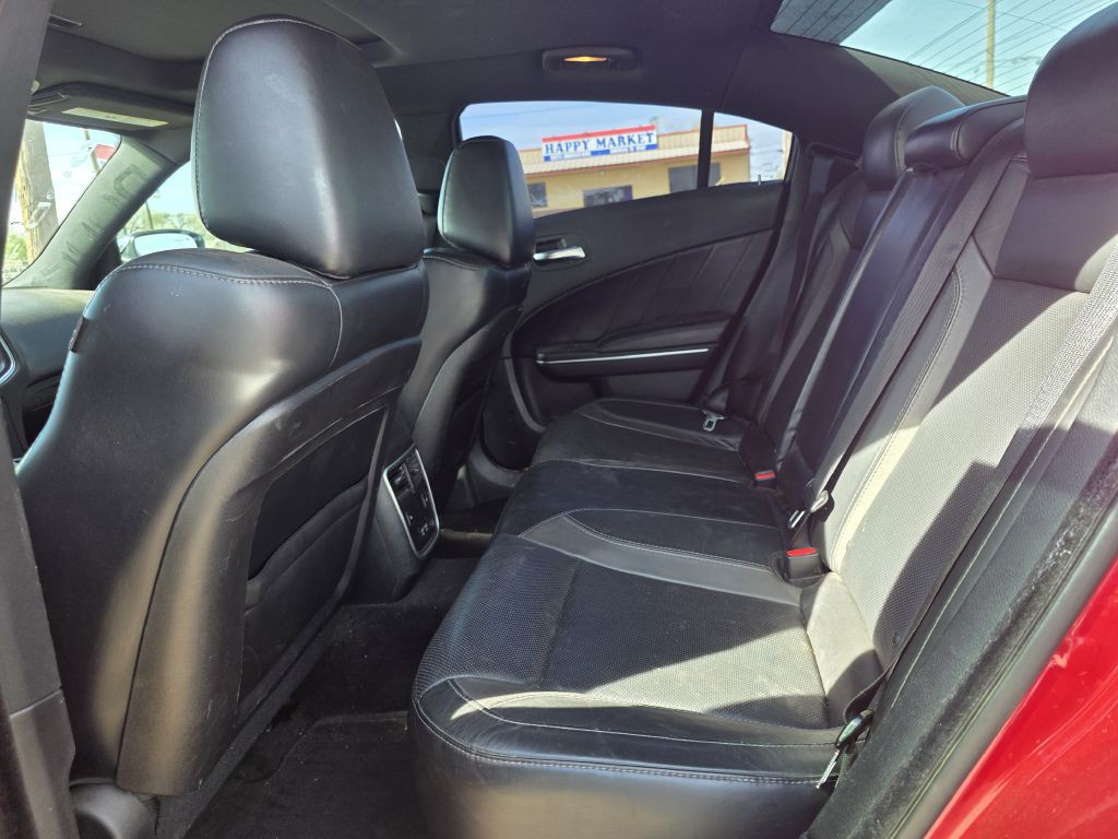 2015 Dodge Charger Image 13