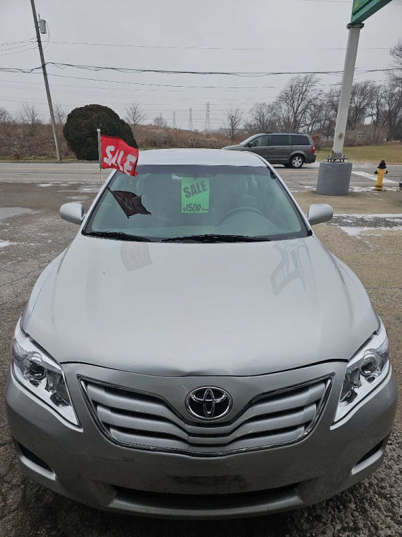 2011 Toyota Camry Image 3