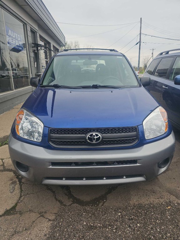2004 Toyota Rav4 Image 3
