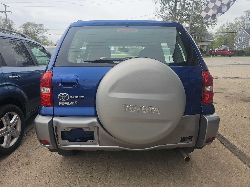 2004 Toyota Rav4 Image 4
