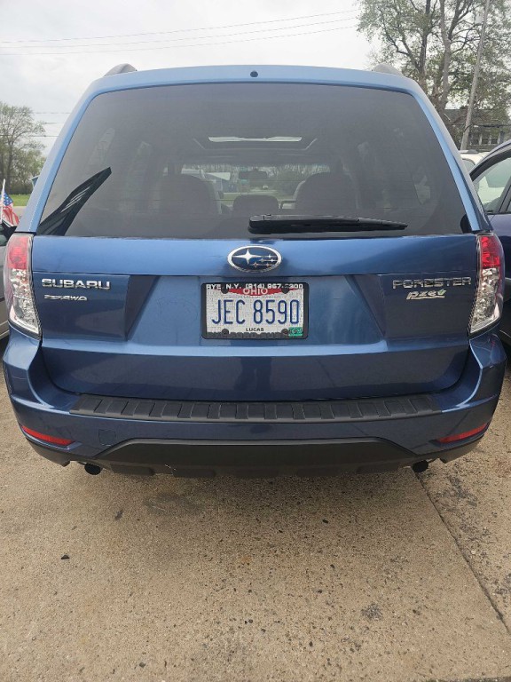 2010 Subaru Forester Image 4