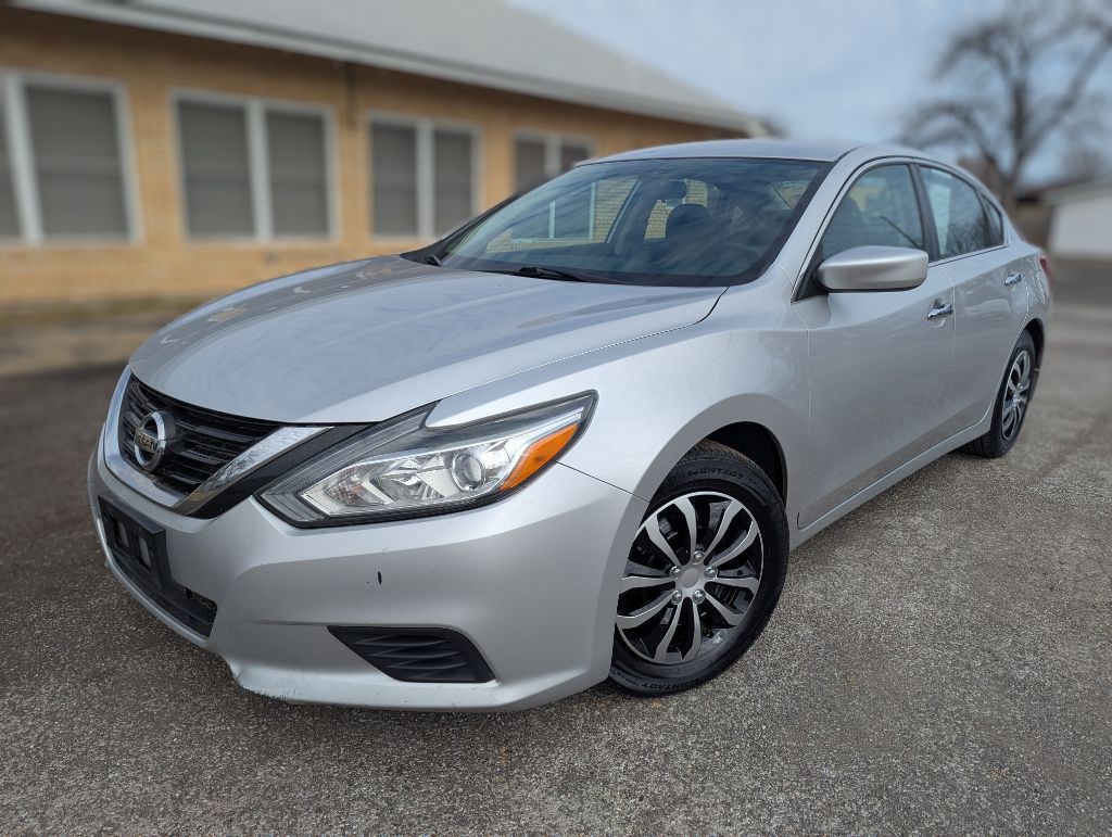 2018 Nissan Altima Image 1