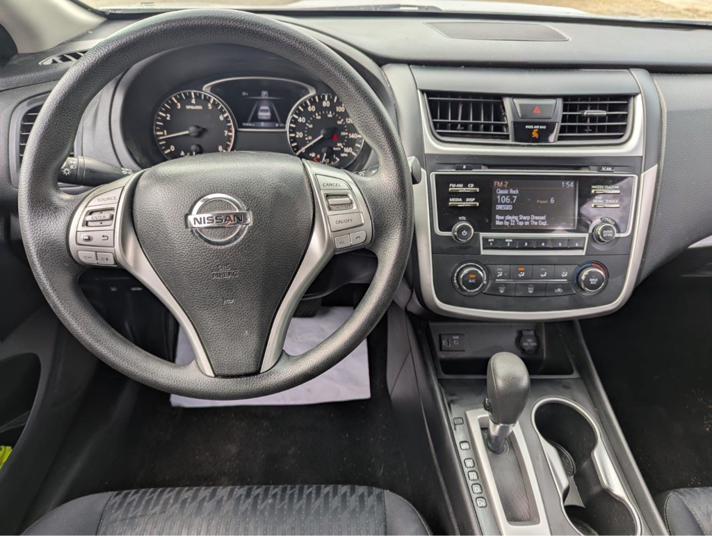 2018 Nissan Altima Image 15