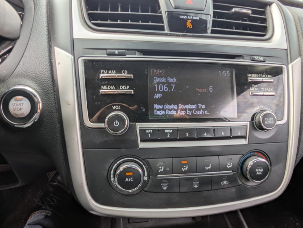 2018 Nissan Altima Image 16